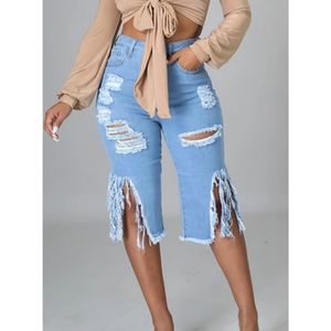 Distressed and Shredded High Waist Denim Capris